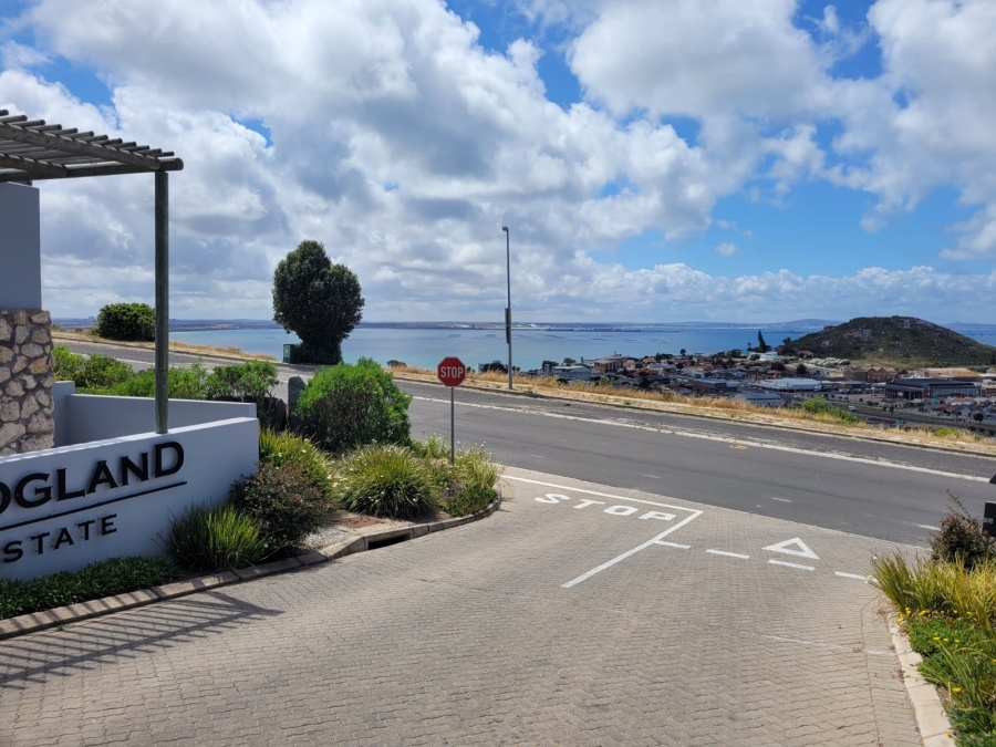 0 Bedroom Property for Sale in Hoogland Western Cape